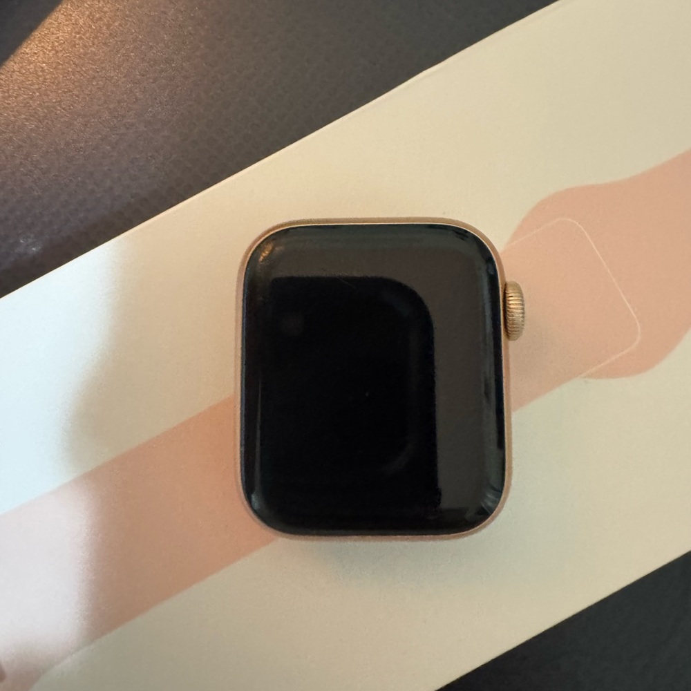 Apple Watch Series 6